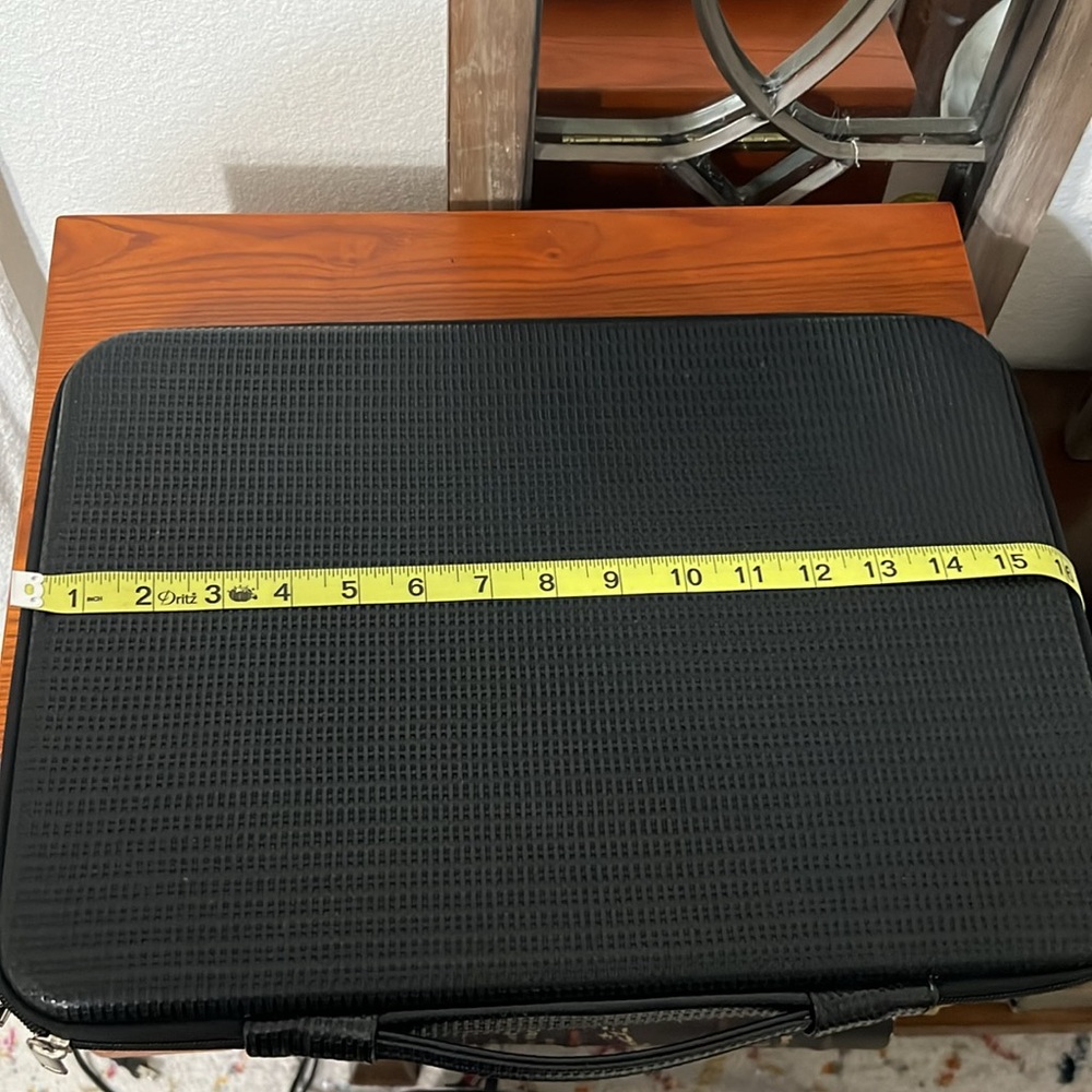 Laptop case. - Picture 7 of 16